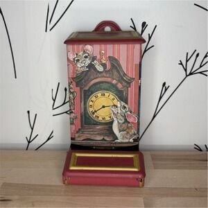 VTG Jasco Hickory Dickory Dock Matchbox Holder